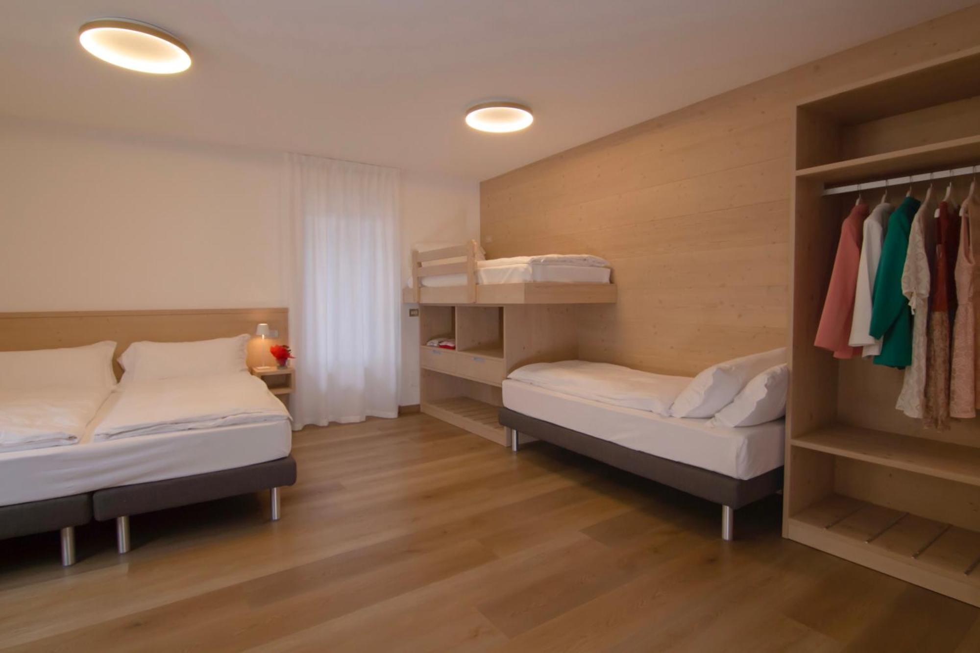 Hotel Miralago Bossico Habitación foto