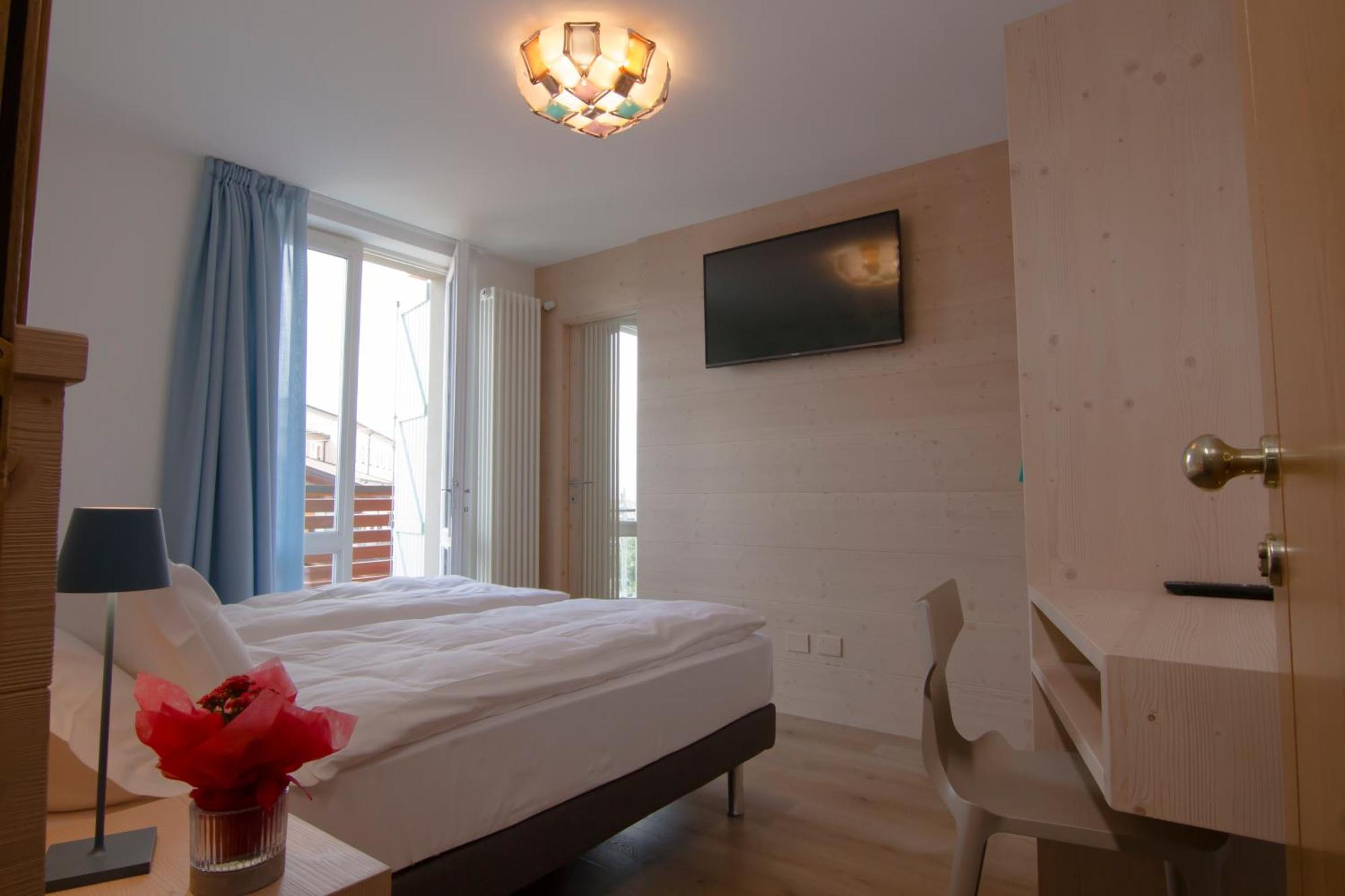 Hotel Miralago Bossico Habitación foto